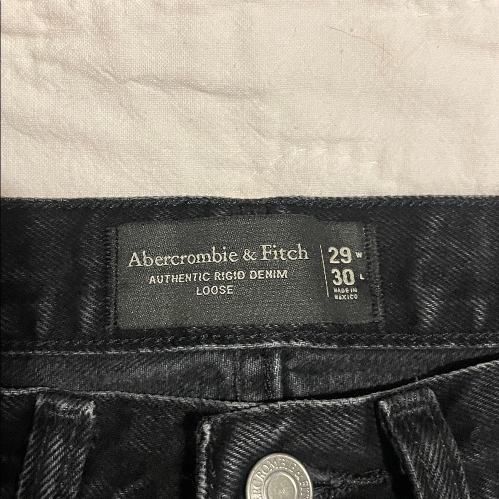 Abercrombie & Fitch Dark Denim Jeans - Picture 3 of 5